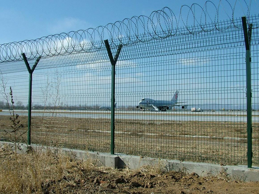 机场护栏网