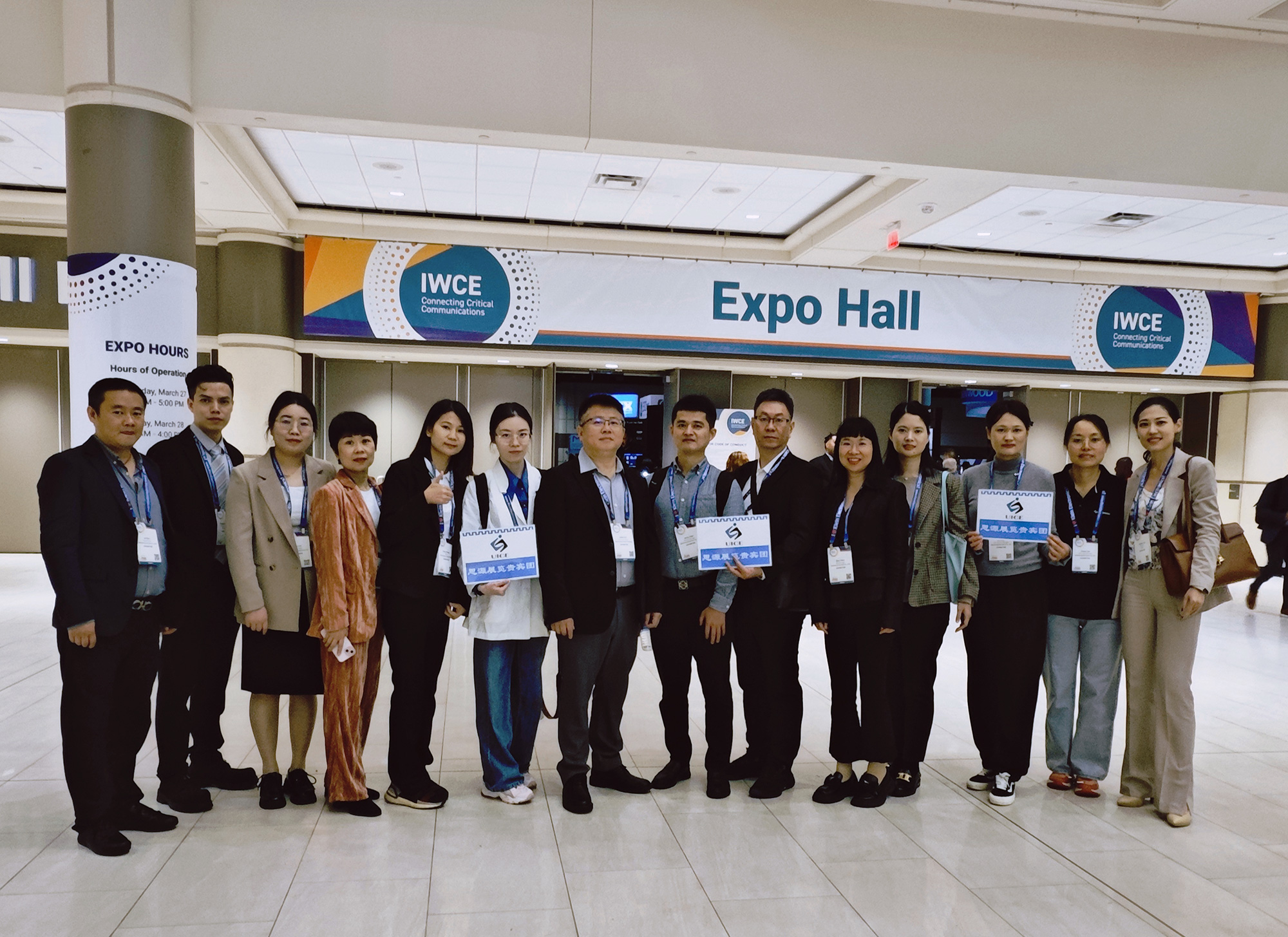 2024.03.27【USA IWCE】Global-PTT participated in the USA IWC Exhibition of Orlando USA ,walkie talkie,two way radio