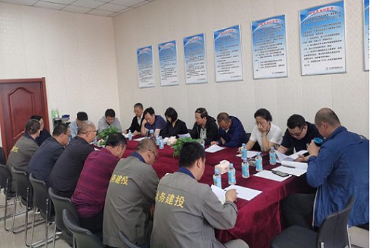 集团公司对方山县县城雨污分流及蹊径刷新工程举行检查