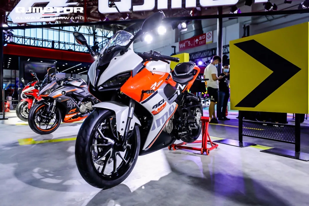 【定金】QJMOTOR 赛250