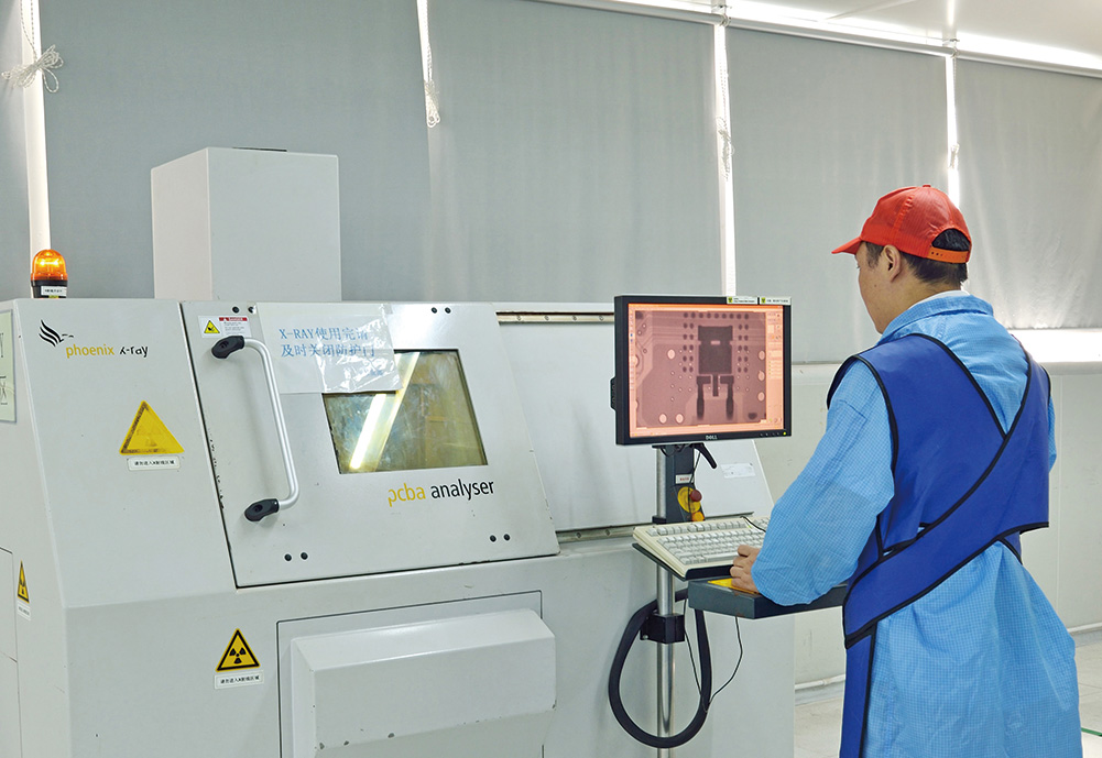 BGA welding X-ray detector