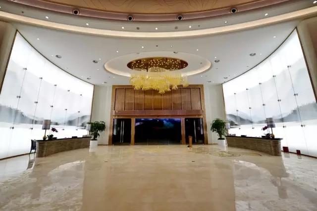 重庆万达文旅中心的室内内装应用 重庆万达文旅中心的室内内装应用