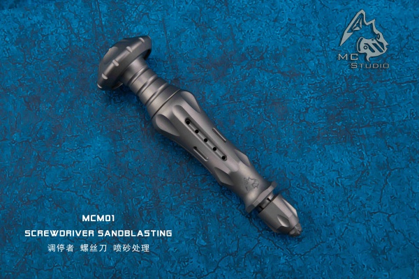 MaxaceKnives工作室 调停者