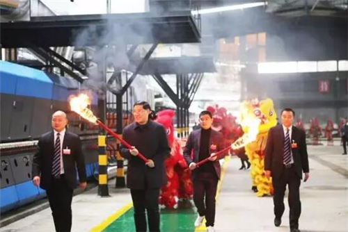 In 2018, Sichuan newly built and ignited 4 full glazing lines, with a new daily production capacity of more than 100000 m3