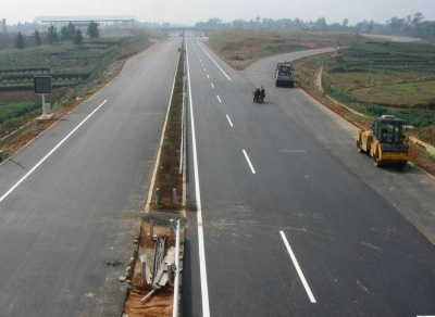 高速公路施工现场