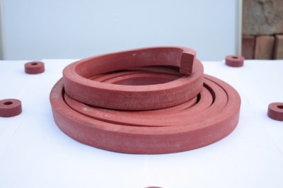 遇水膨脹止水條